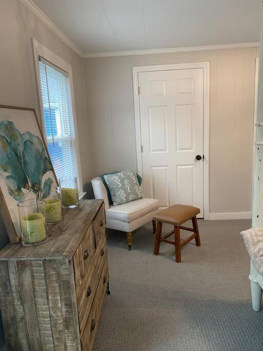 Apartment Attitash Waterfront W/ Private Dock Amesbury